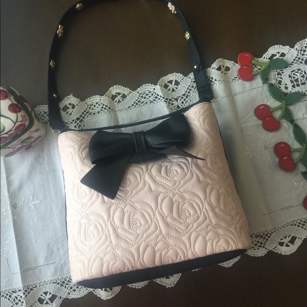 NWOT Betsey Johnson bucket purse